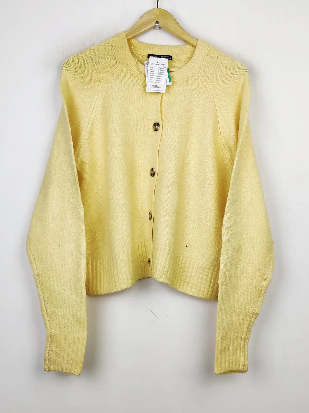 Buy online pre-used pre-loved 100% authentic & Original branded Threadbare (LS-11502) available in Pakistan. Top international brands avilable.