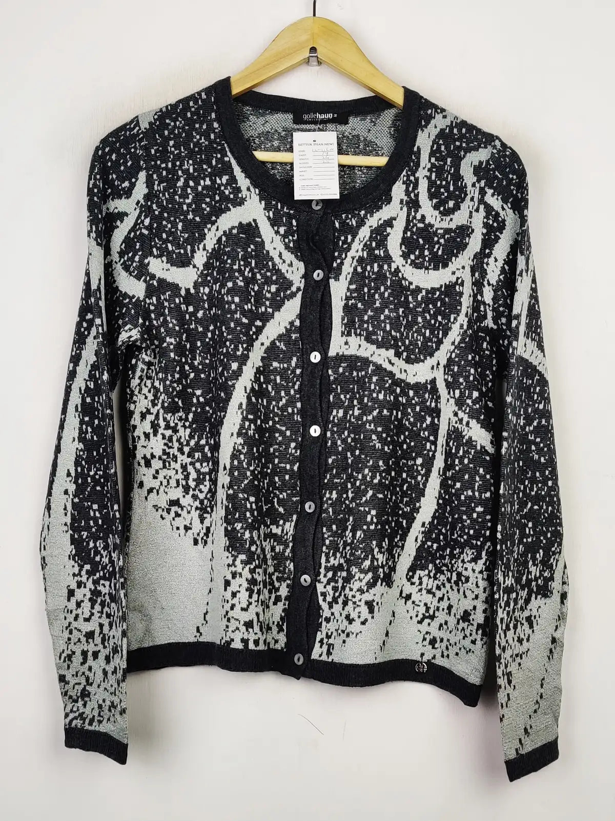 Buy online pre-used pre-loved 100% authentic & Original branded Gollehaug (LS-11504) available in Pakistan. Top international brands avilable.