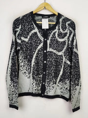 Buy online pre-used pre-loved 100% authentic & Original branded Gollehaug (LS-11504) available in Pakistan. Top international brands avilable.