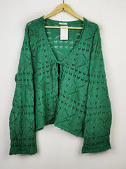 Buy online pre-used pre-loved 100% authentic & Original branded Tu (LS-11513) available in Pakistan. Top international brands avilable.