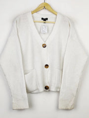 Buy online pre-used pre-loved 100% authentic & Original branded New Look (LS-11515) available in Pakistan. Top international brands avilable.