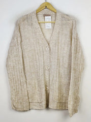 Buy online pre-used pre-loved 100% authentic & Original branded H&M (LS-11632) available in Pakistan. Top international brands avilable.