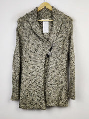 Buy online pre-used pre-loved 100% authentic & Original branded Marks & Spencer (LS-11638) available in Pakistan. Top international brands avilable.