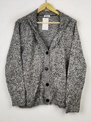 Buy online pre-used pre-loved 100% authentic & Original branded Damart (LS-11648) available in Pakistan. Top international brands avilable.