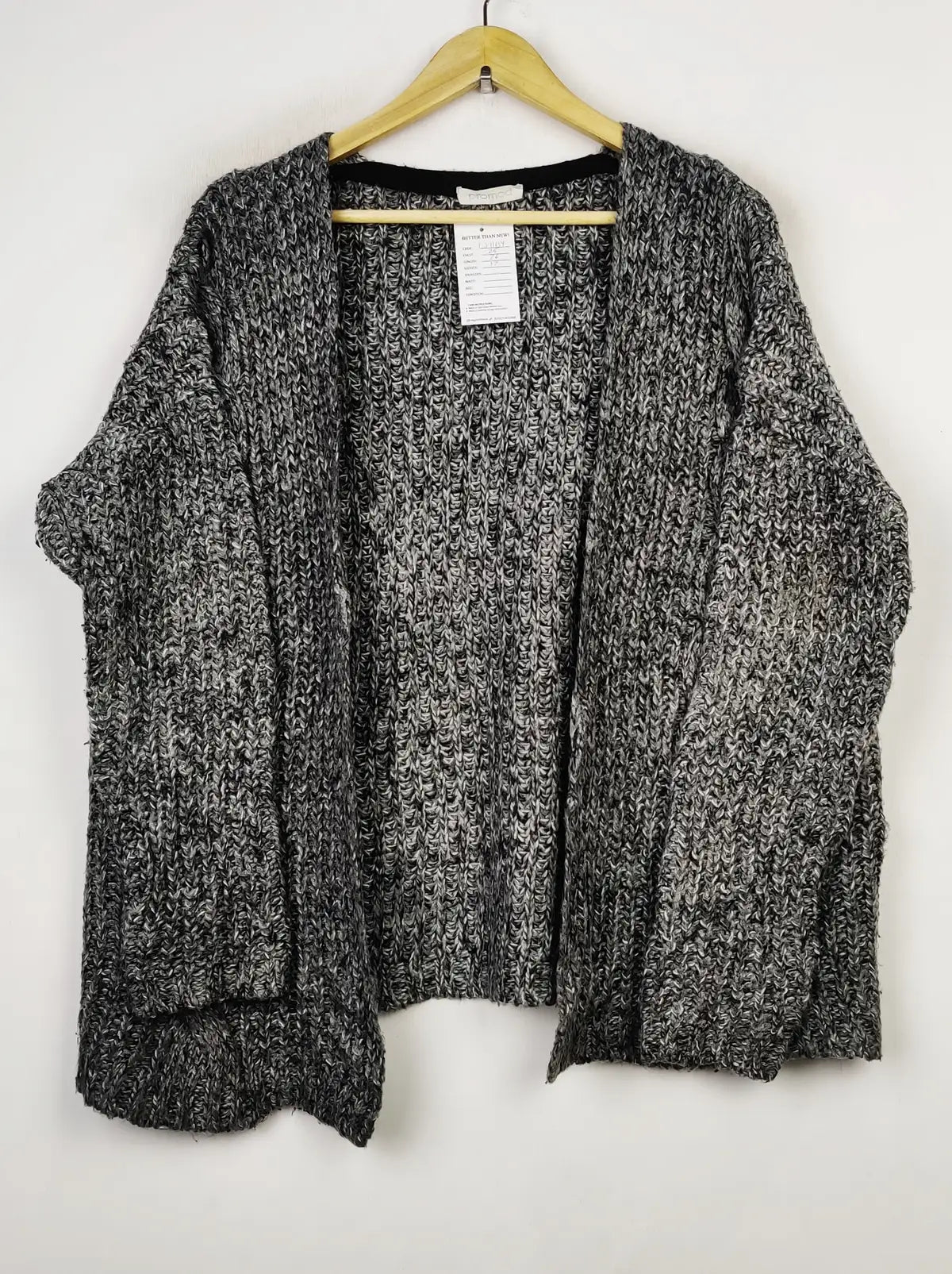 Buy online pre-used pre-loved 100% authentic & Original branded Promod (LS-11654) available in Pakistan. Top international brands avilable.