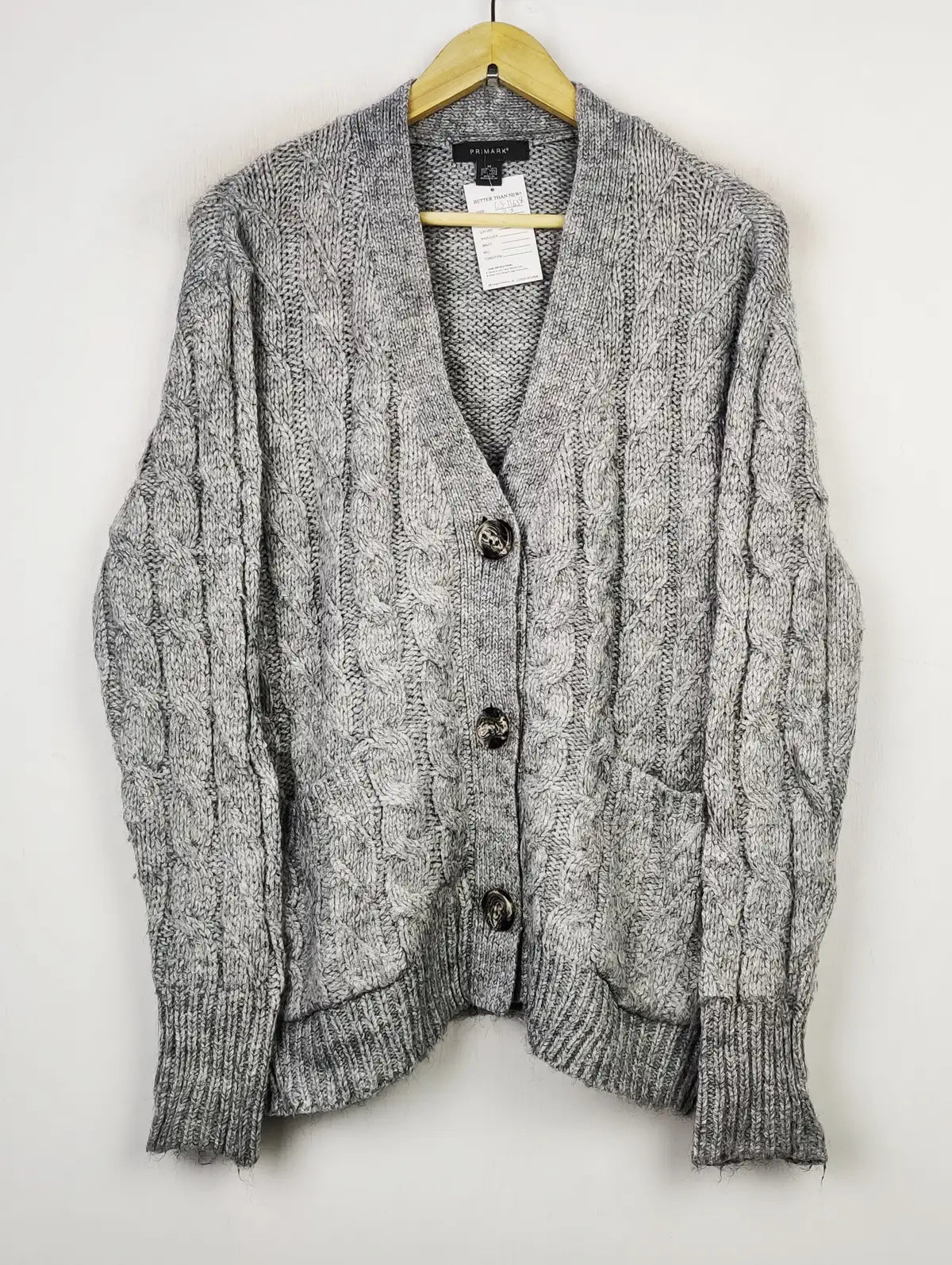 Buy online pre-used pre-loved 100% authentic & Original branded Primark (LS-11658) available in Pakistan. Top international brands avilable.