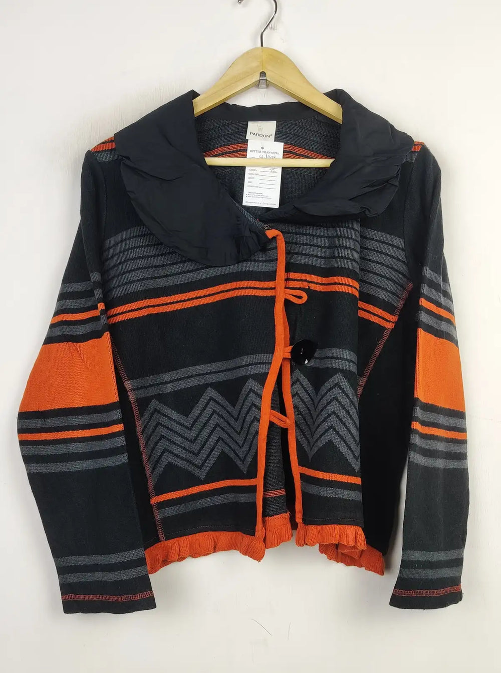 Buy online pre-used pre-loved 100% authentic & Original branded Pardon (LS-11686) available in Pakistan. Top international brands avilable.