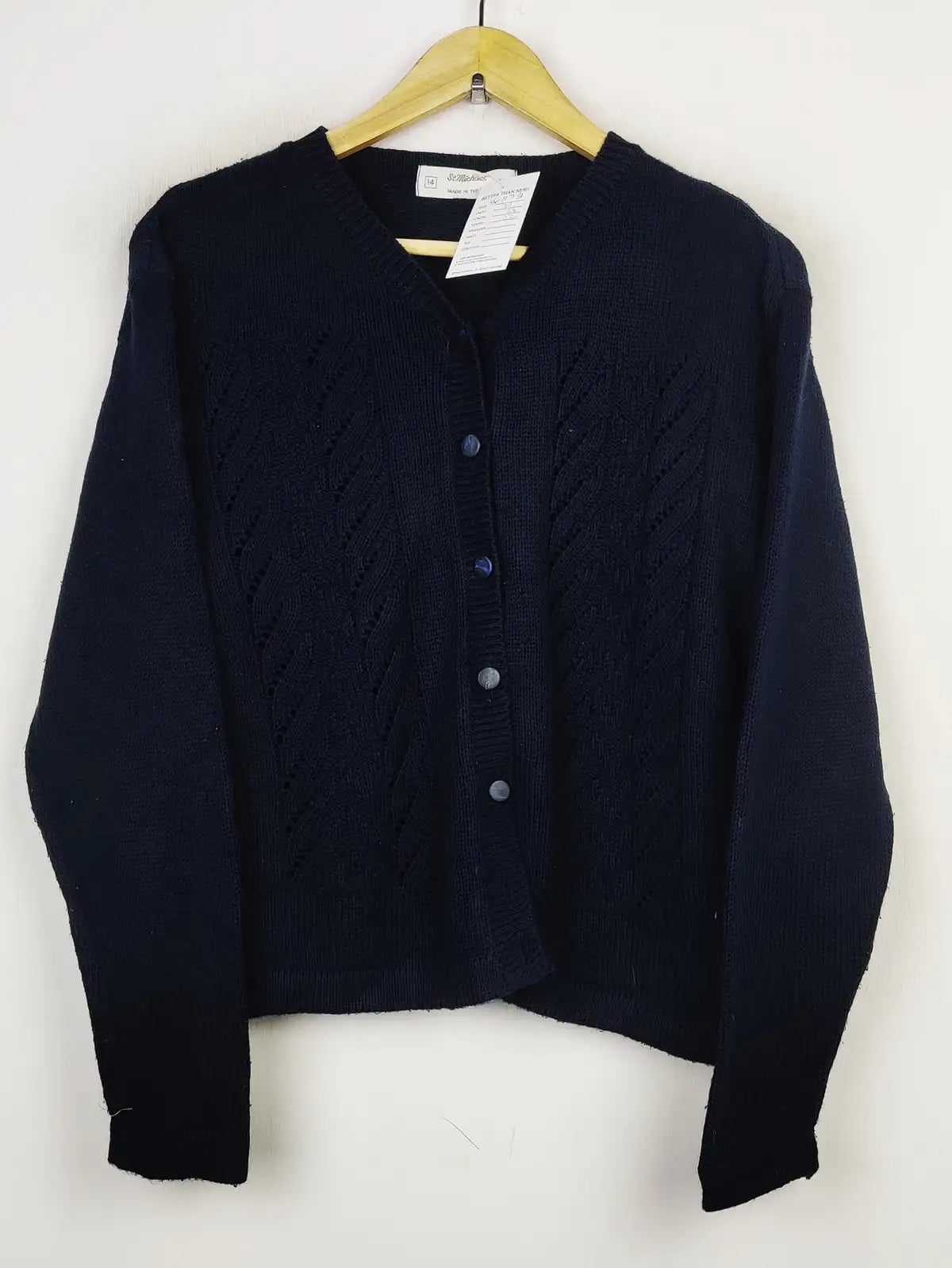 Buy online pre-used pre-loved 100% authentic & Original branded St Michael (LS-11731) available in Pakistan. Top international brands avilable.