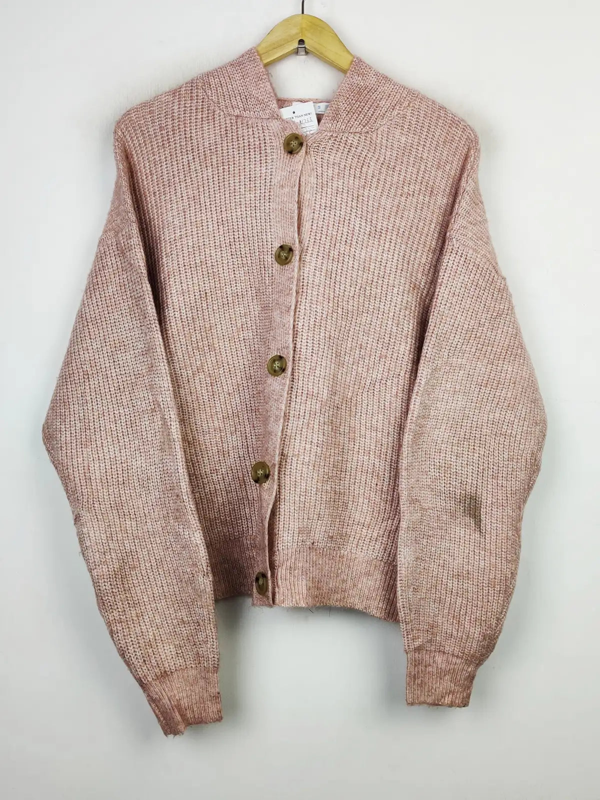 Buy online pre-used pre-loved 100% authentic & Original branded Primark (LS-11733) available in Pakistan. Top international brands avilable.