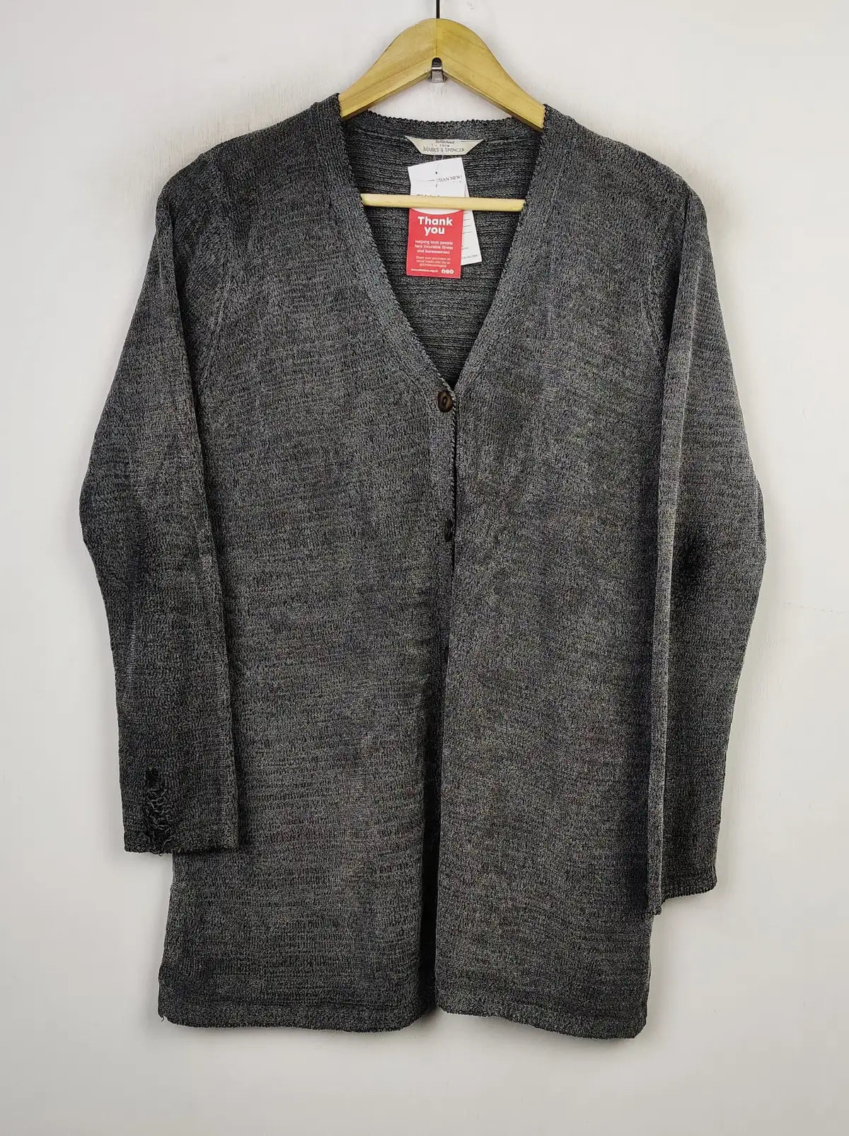 Buy online pre-used pre-loved 100% authentic & Original branded Marks & Spencer (LS-11746) available in Pakistan. Top international brands avilable.