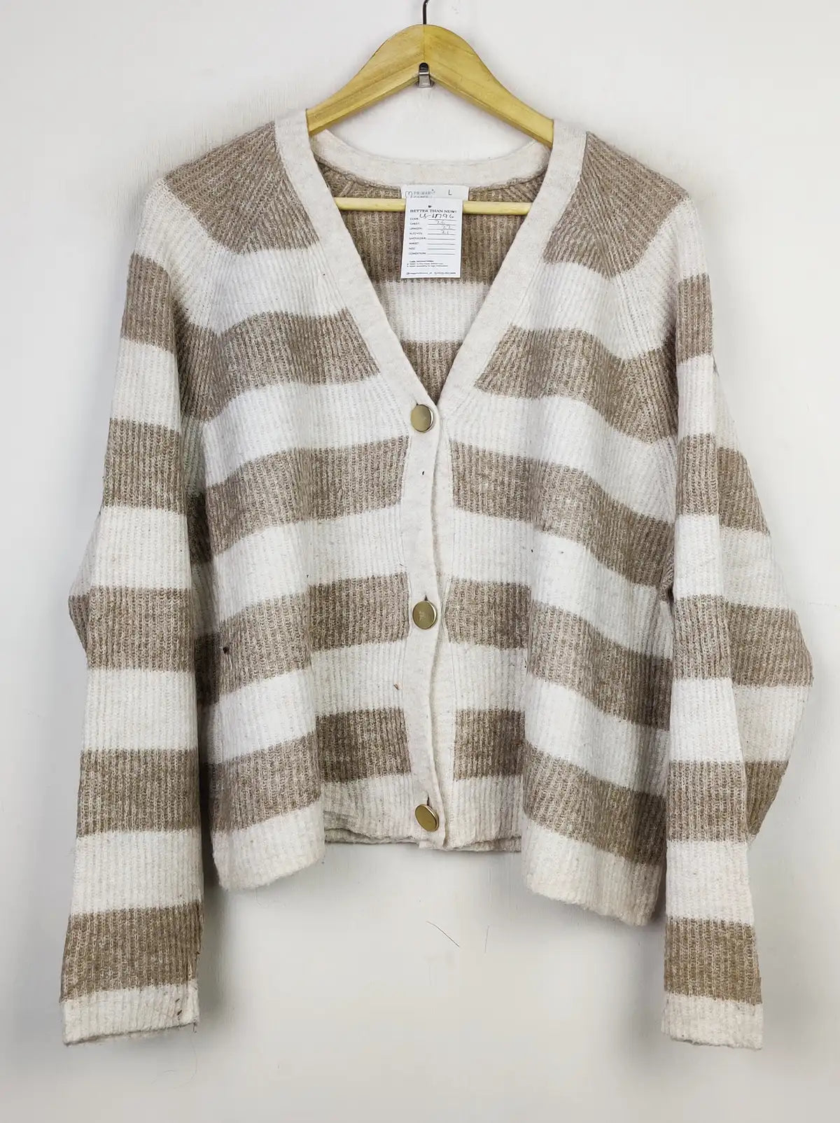 Buy online pre-used pre-loved 100% authentic & Original branded Primark (LS-11796) available in Pakistan. Top international brands avilable.