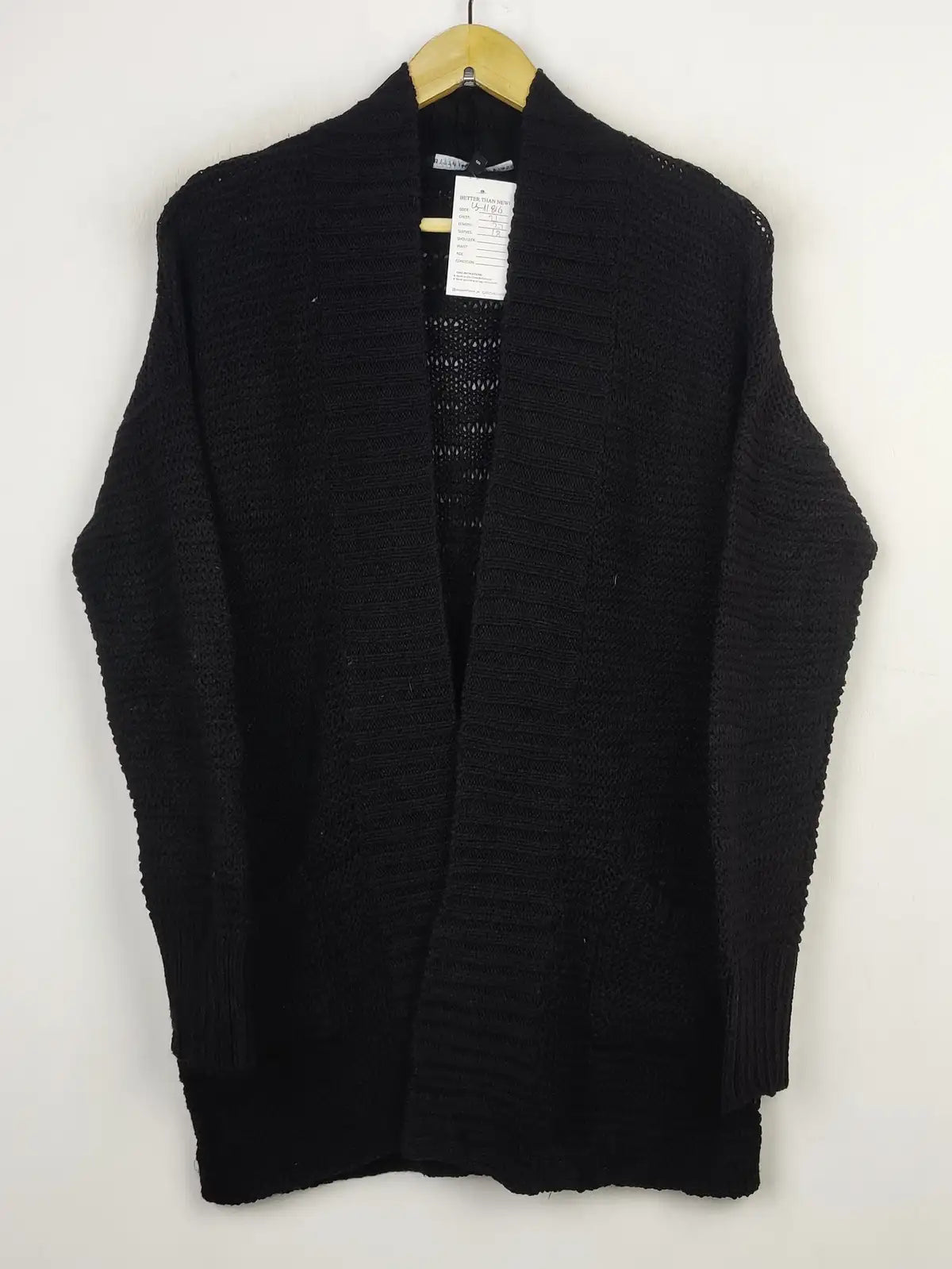 Buy online pre-used pre-loved 100% authentic & Original branded Betty Jackson (LS-11816) available in Pakistan. Top international brands avilable.