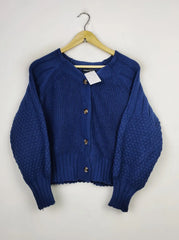 Buy online pre-used pre-loved 100% authentic & Original branded Shein (LS-11835) available in Pakistan. Top international brands avilable.