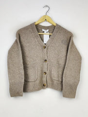 Buy online pre-used pre-loved 100% authentic & Original branded White Label (LS-11959) available in Pakistan. Top international brands avilable.