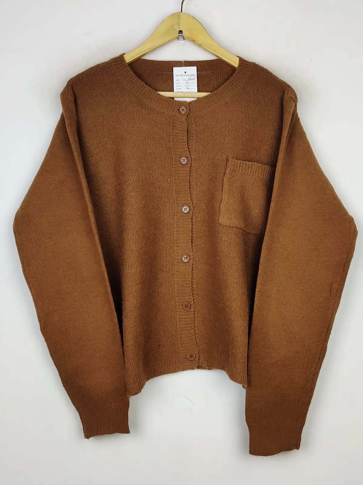 Buy online pre-used pre-loved 100% authentic & Original branded Unknown Brand (LS-12017) available in Pakistan. Top international brands avilable.