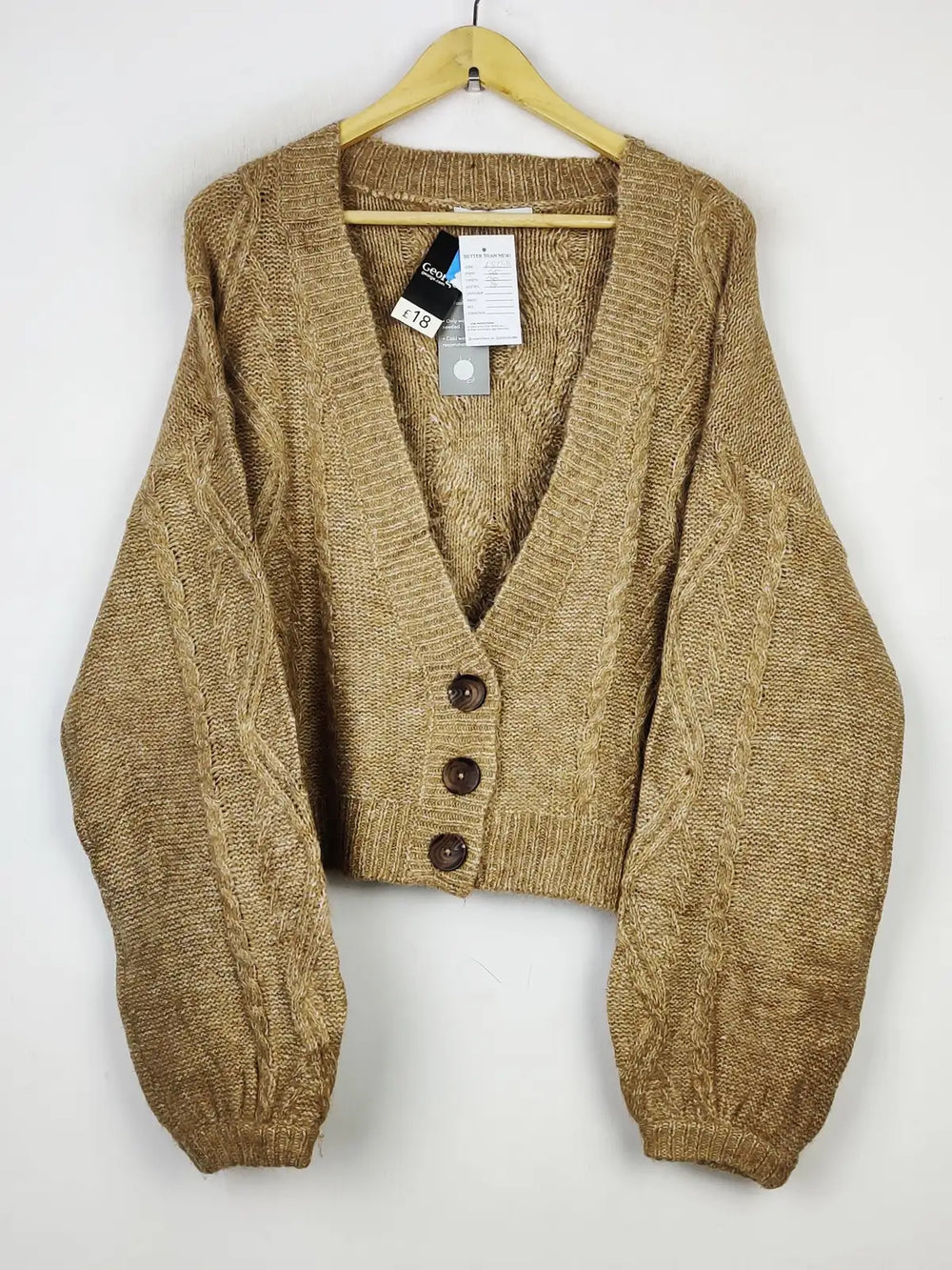 Buy online pre-used pre-loved 100% authentic & Original branded George (LS-12076) available in Pakistan. Top international brands avilable.