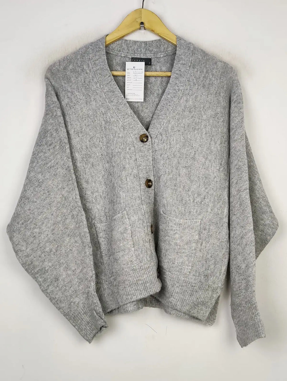 Buy online pre-used pre-loved 100% authentic & Original branded Papaya (LS-12107) available in Pakistan. Top international brands avilable.