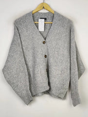 Buy online pre-used pre-loved 100% authentic & Original branded Papaya (LS-12107) available in Pakistan. Top international brands avilable.