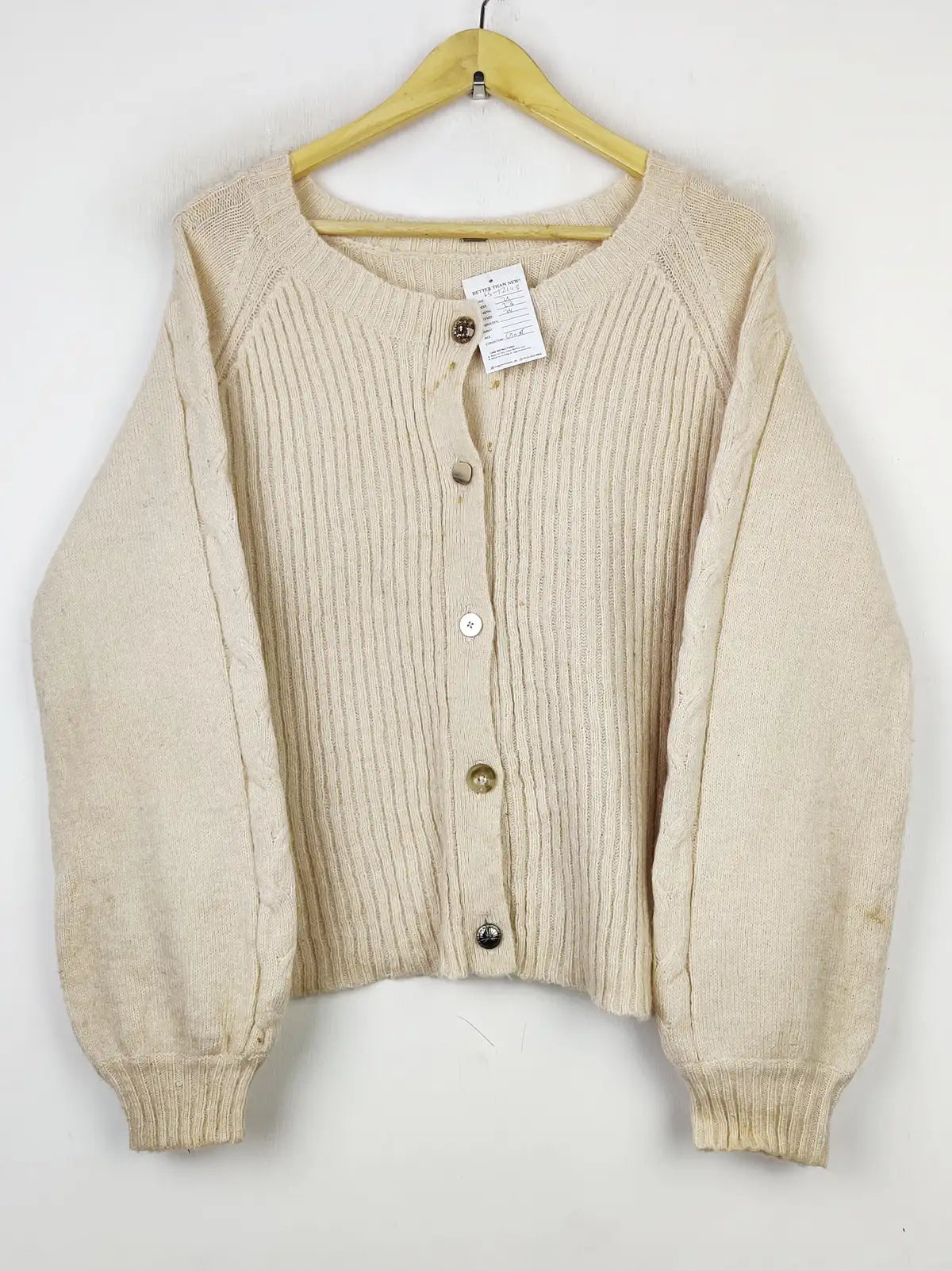 Buy online pre-used pre-loved 100% authentic & Original branded Gustav (LS-12143) available in Pakistan. Top international brands avilable.