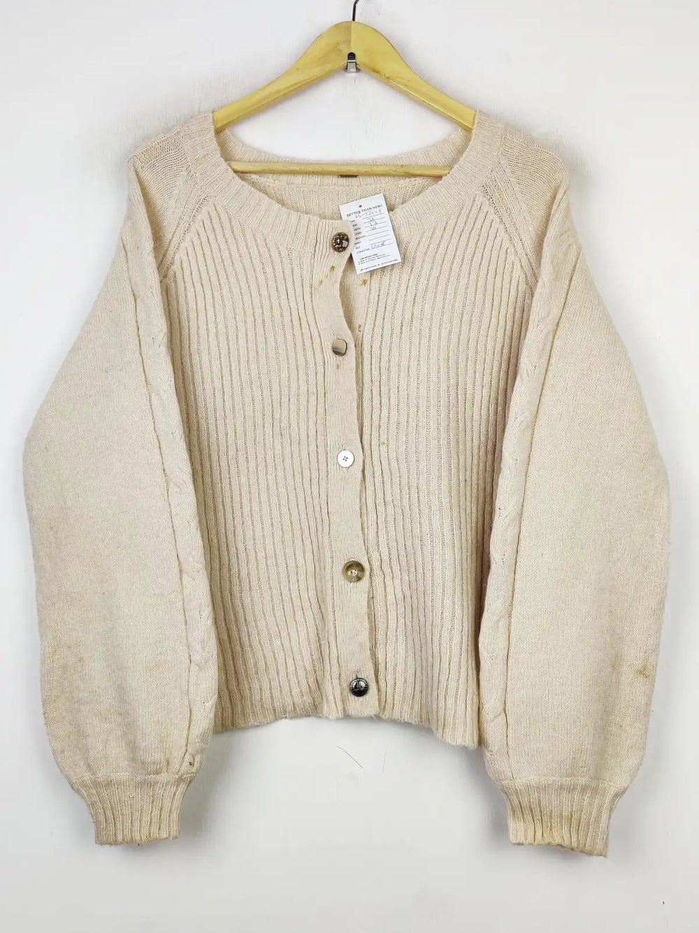 Buy online pre-used pre-loved 100% authentic & Original branded Gustav (LS-12143) available in Pakistan. Top international brands avilable.