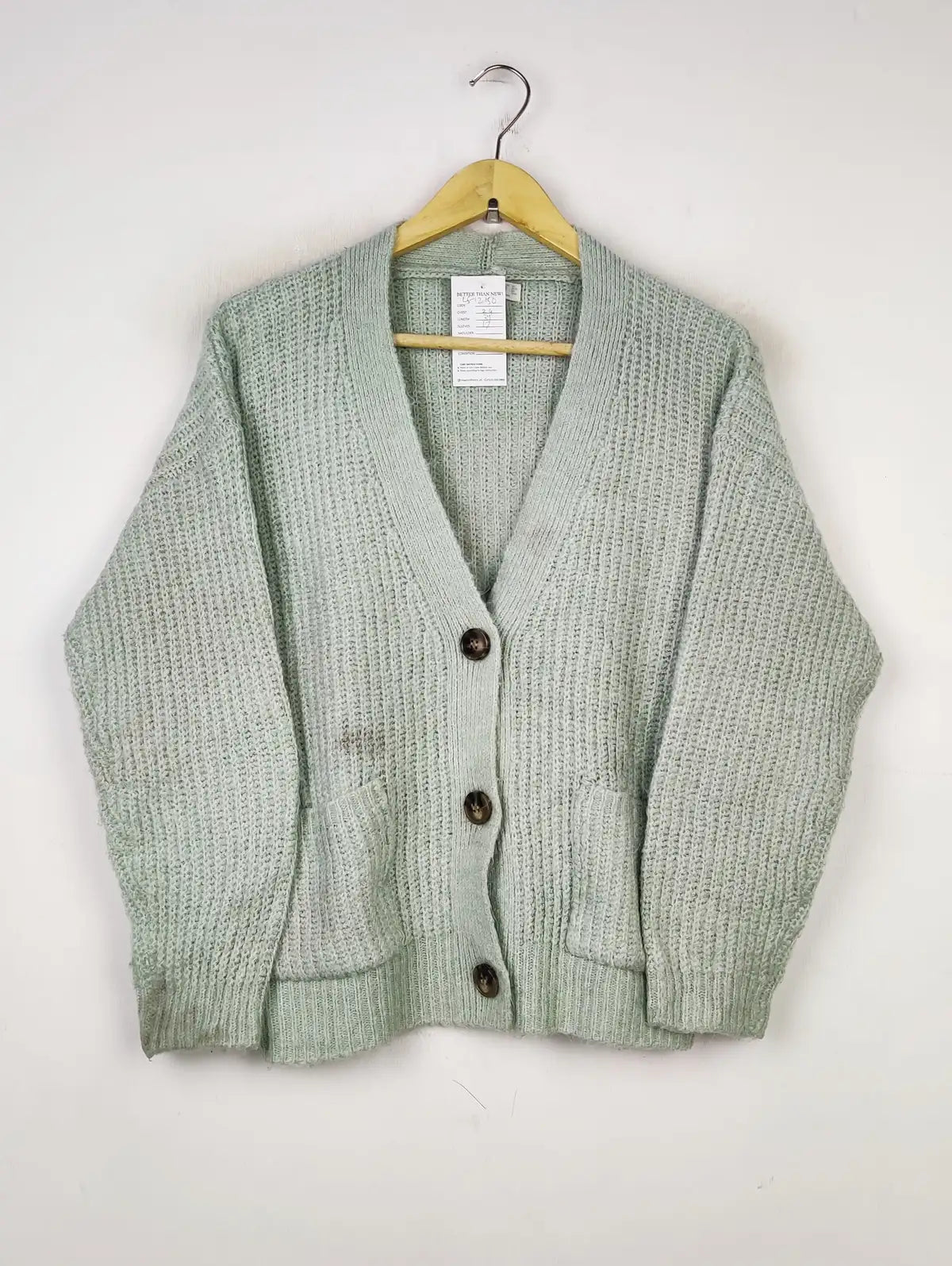 Buy online pre-used pre-loved 100% authentic & Original branded Primark (LS-12150) available in Pakistan. Top international brands avilable.