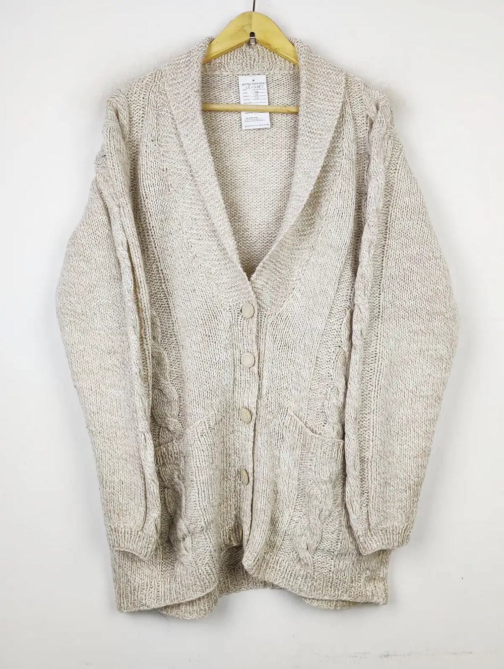 Buy online pre-used pre-loved 100% authentic & Original branded Unknown Brand (LS-12157) available in Pakistan. Top international brands avilable.