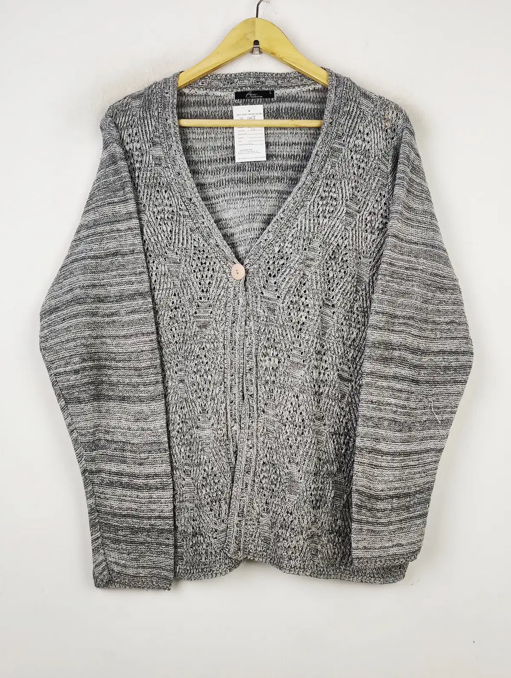 Buy online pre-used pre-loved 100% authentic & Original branded Bm Collection (LS-12158) available in Pakistan. Top international brands avilable.