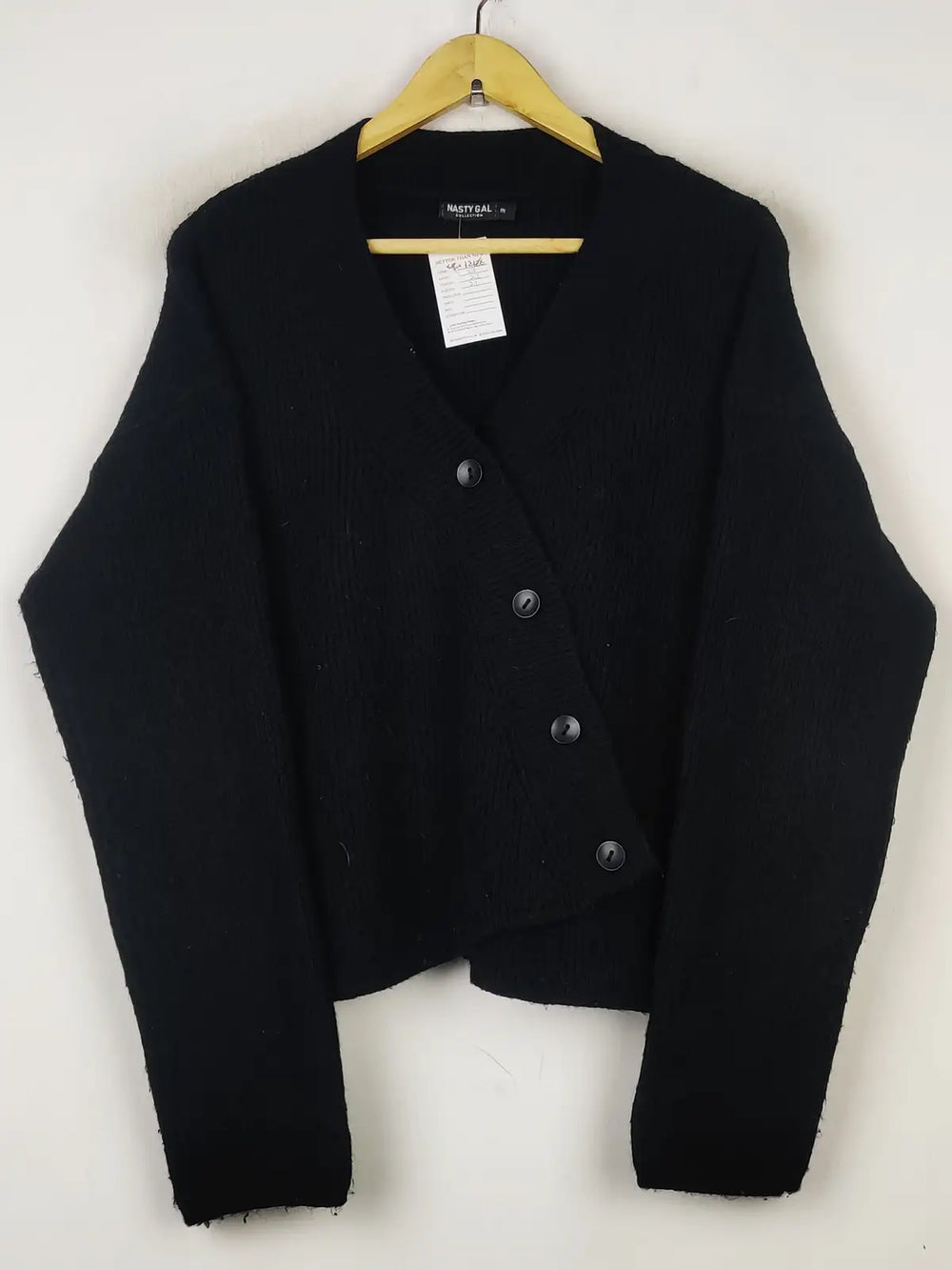 Buy online pre-used pre-loved 100% authentic & Original branded Nastygal (LS-12186) available in Pakistan. Top international brands avilable.