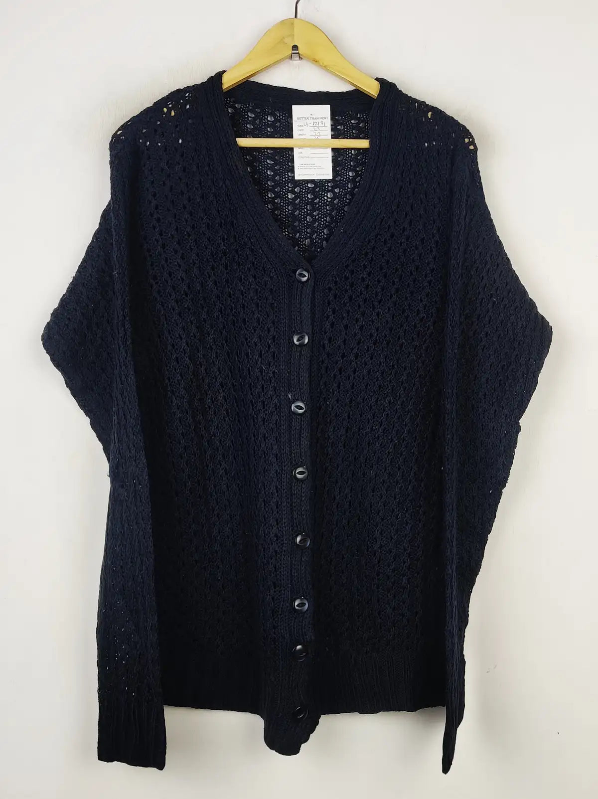 Buy online pre-used pre-loved 100% authentic & Original branded Unknown Brand (LS-12191) available in Pakistan. Top international brands avilable.