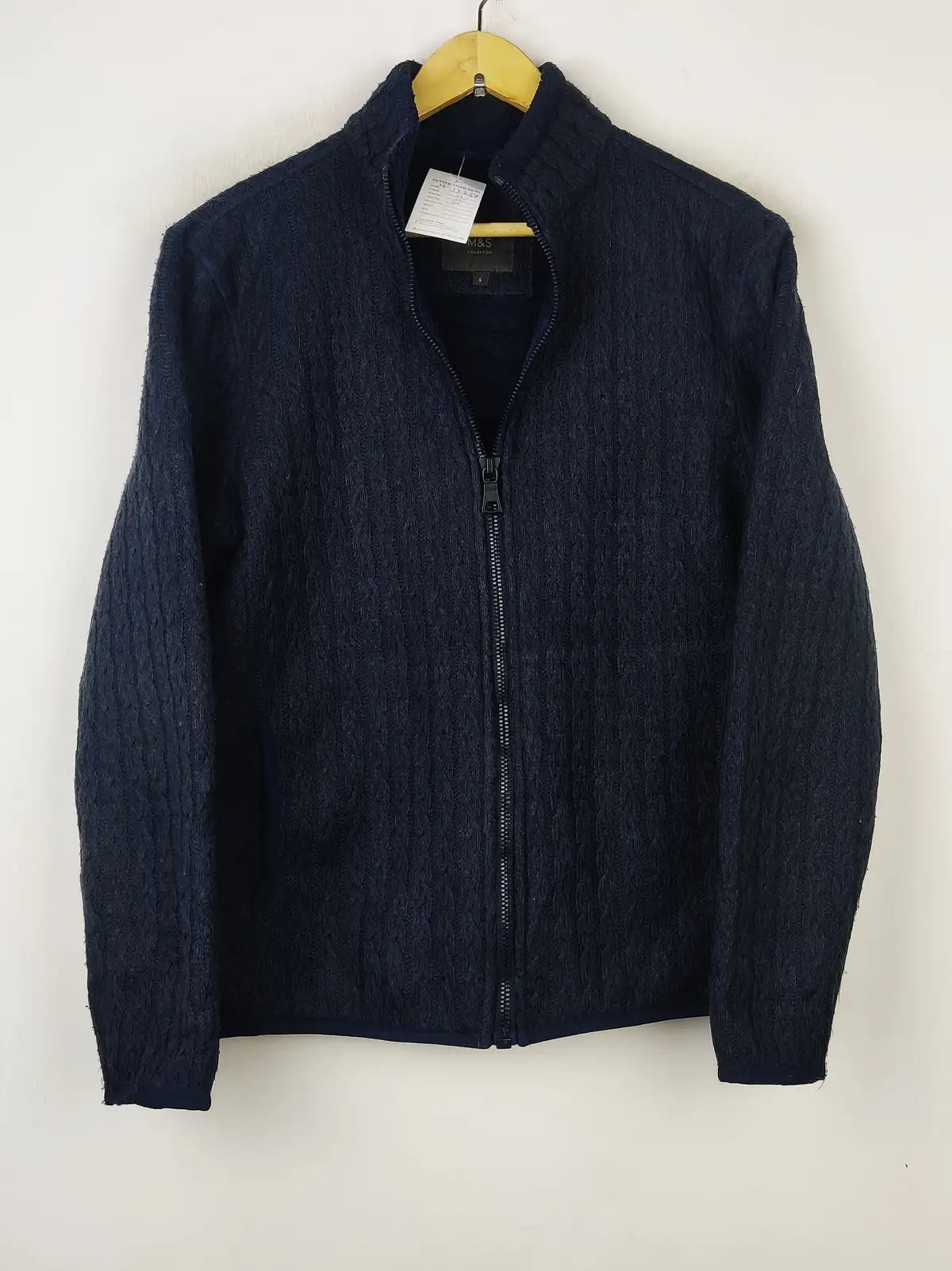 Buy online pre-used pre-loved 100% authentic & Original branded Marks & Spencer (LS-12234) available in Pakistan. Top international brands avilable.