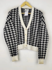 Buy online pre-used pre-loved 100% authentic & Original branded Only (LS-12235) available in Pakistan. Top international brands avilable.