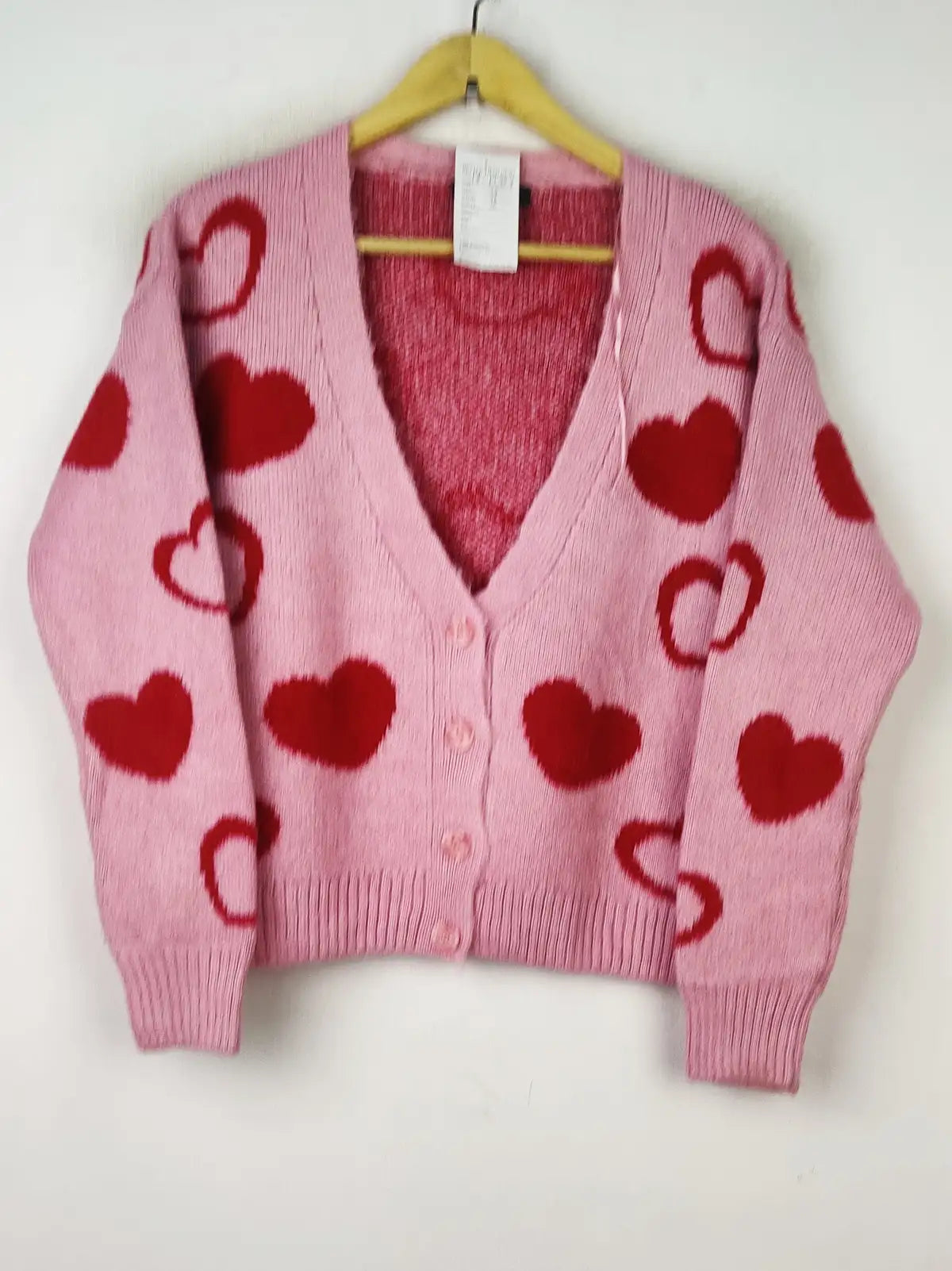 Buy online pre-used pre-loved 100% authentic & Original branded Primark (LS-12323) available in Pakistan. Top international brands avilable.