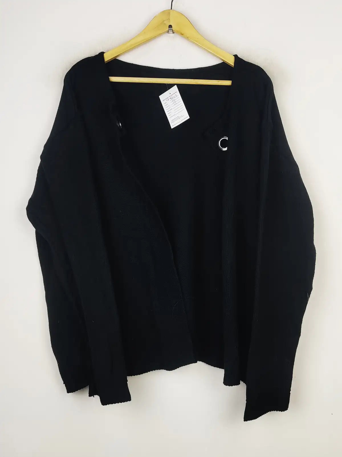 Buy online pre-used pre-loved 100% authentic & Original branded Your Sixth Sense (LS-12413) available in Pakistan. Top international brands avilable.