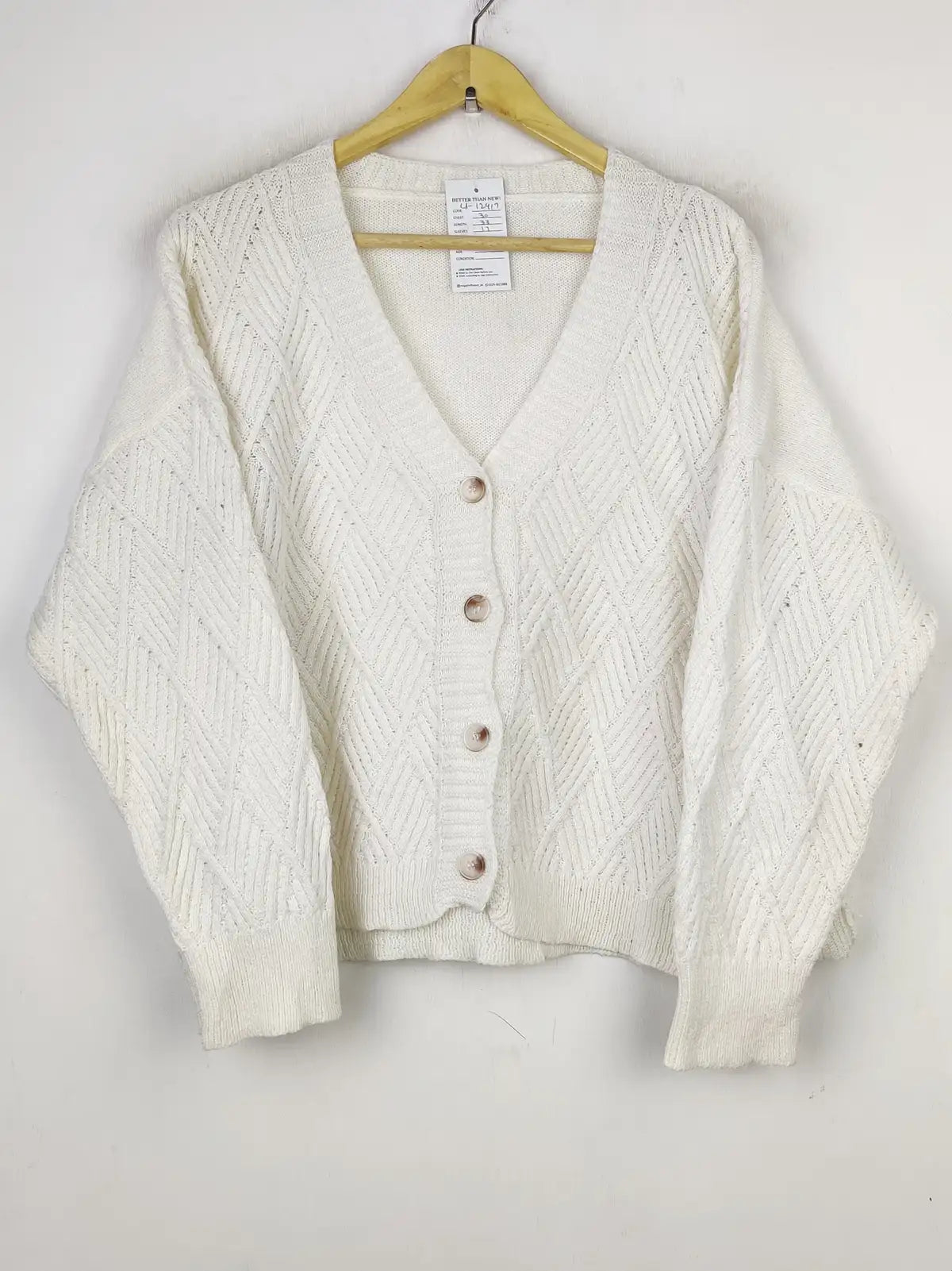 Buy online pre-used pre-loved 100% authentic & Original branded Shein (LS-12417) available in Pakistan. Top international brands avilable.