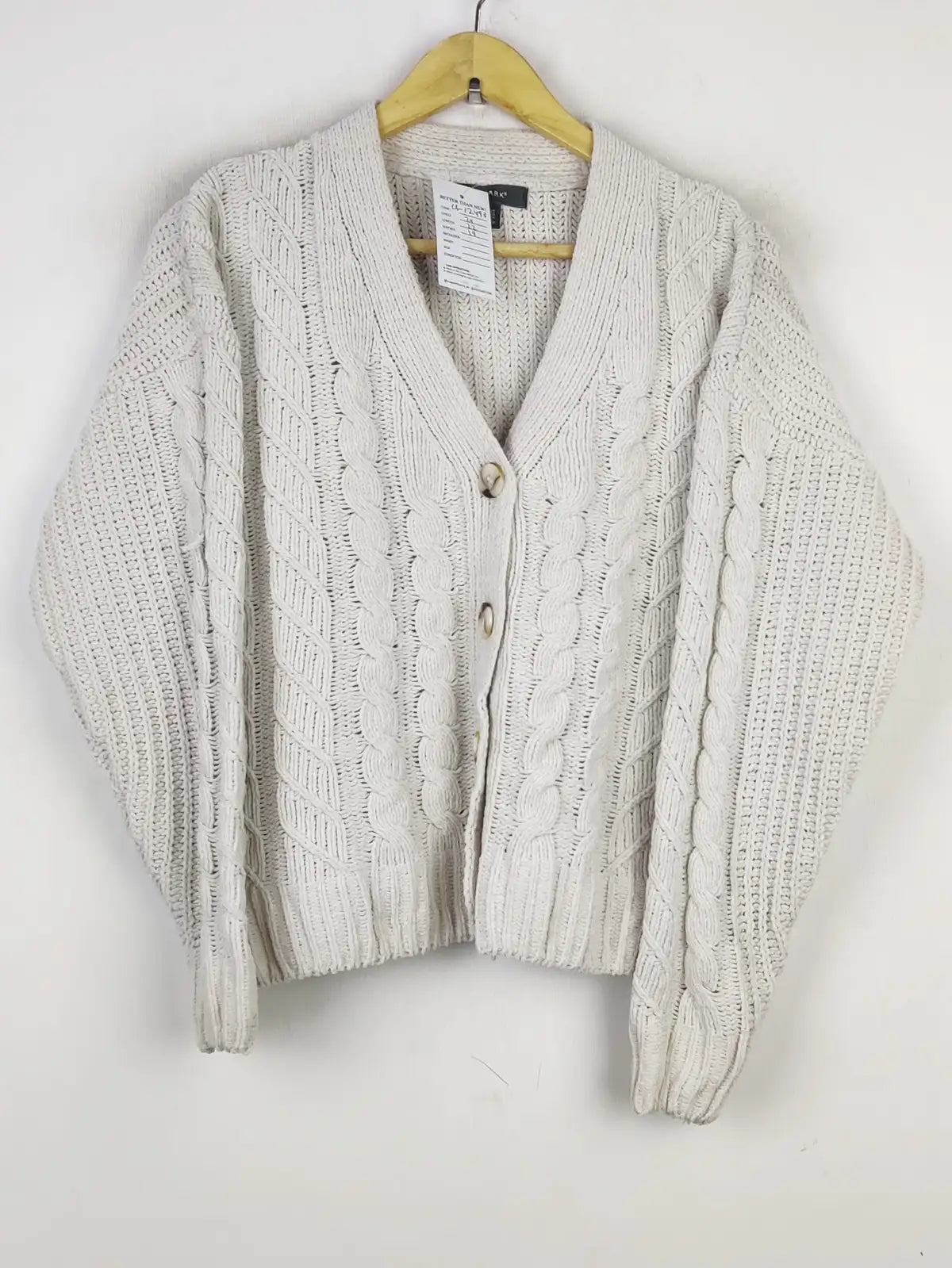 Buy online pre-used pre-loved 100% authentic & Original branded Primark (LS-12493) available in Pakistan. Top international brands avilable.