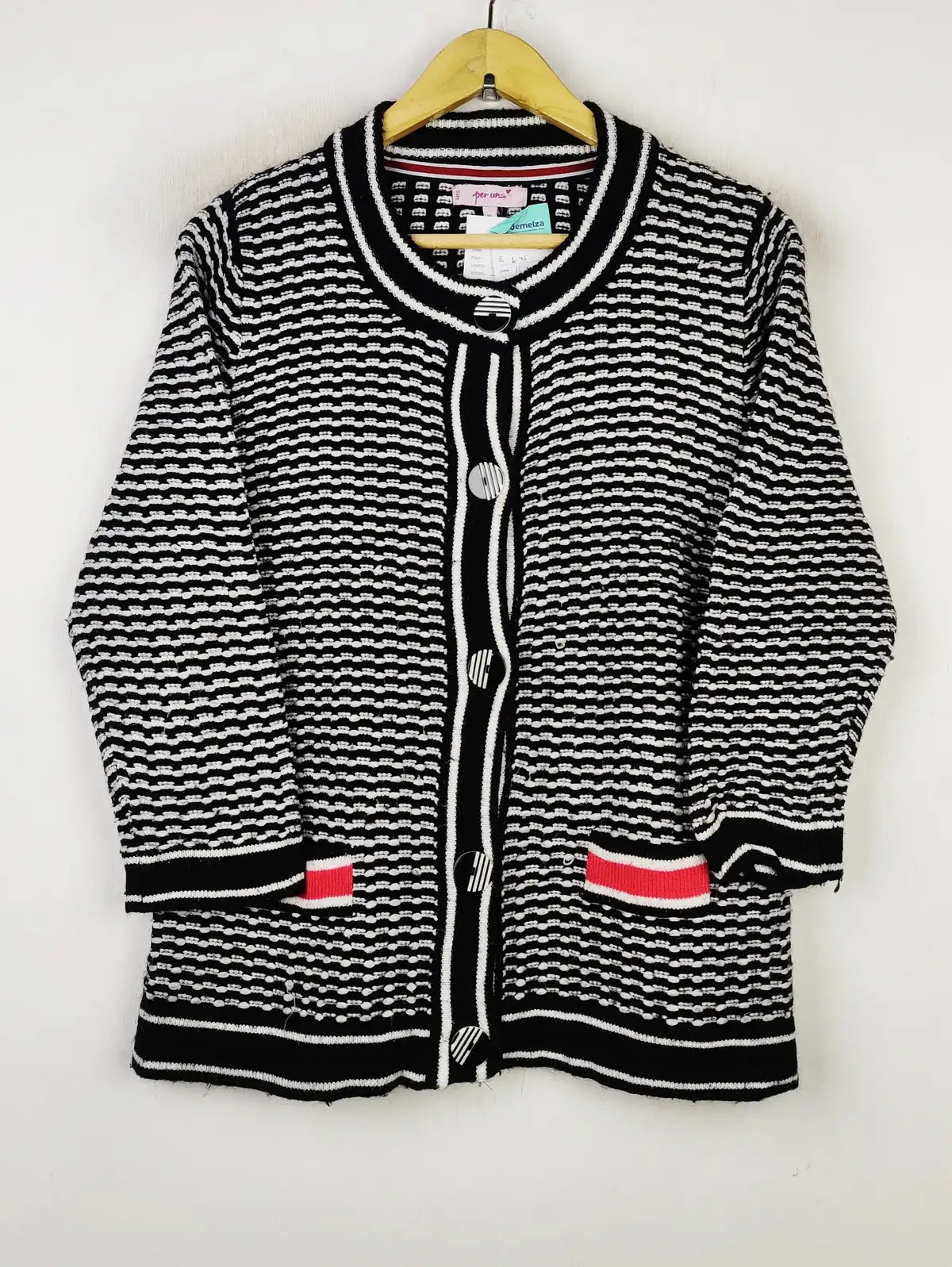 Buy online pre-used pre-loved 100% authentic & Original branded M&S (LS-12524) available in Pakistan. Top international brands avilable.