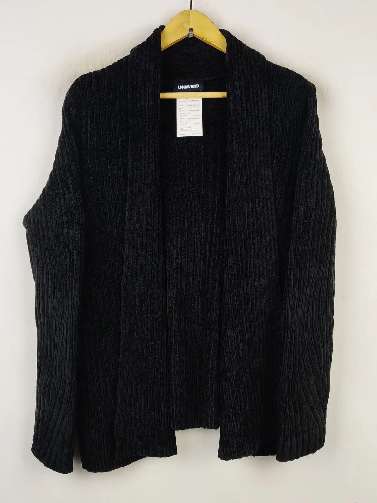 Buy online pre-used pre-loved 100% authentic & Original branded Lands Ends (LS-12548) available in Pakistan. Top international brands avilable.