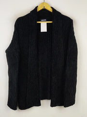 Buy online pre-used pre-loved 100% authentic & Original branded Lands Ends (LS-12548) available in Pakistan. Top international brands avilable.