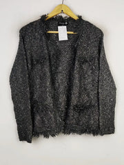 Buy online pre-used pre-loved 100% authentic & Original branded Danity (LS-12725) available in Pakistan. Top international brands avilable.