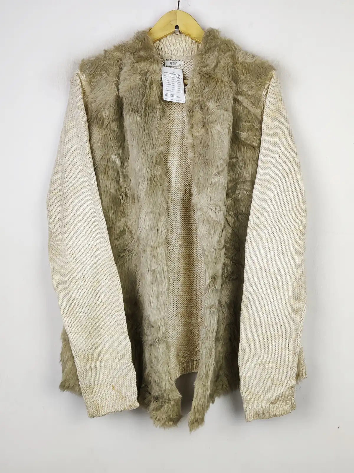 Buy online pre-used pre-loved 100% authentic & Original branded Cotton Traders (LS-12834) available in Pakistan. Top international brands avilable.