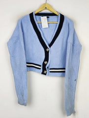 Buy online pre-used pre-loved 100% authentic & Original branded I Saw It First (LS-12846) available in Pakistan. Top international brands avilable.