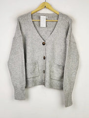 Buy online pre-used pre-loved 100% authentic & Original branded Primark (LS-12892) available in Pakistan. Top international brands avilable.