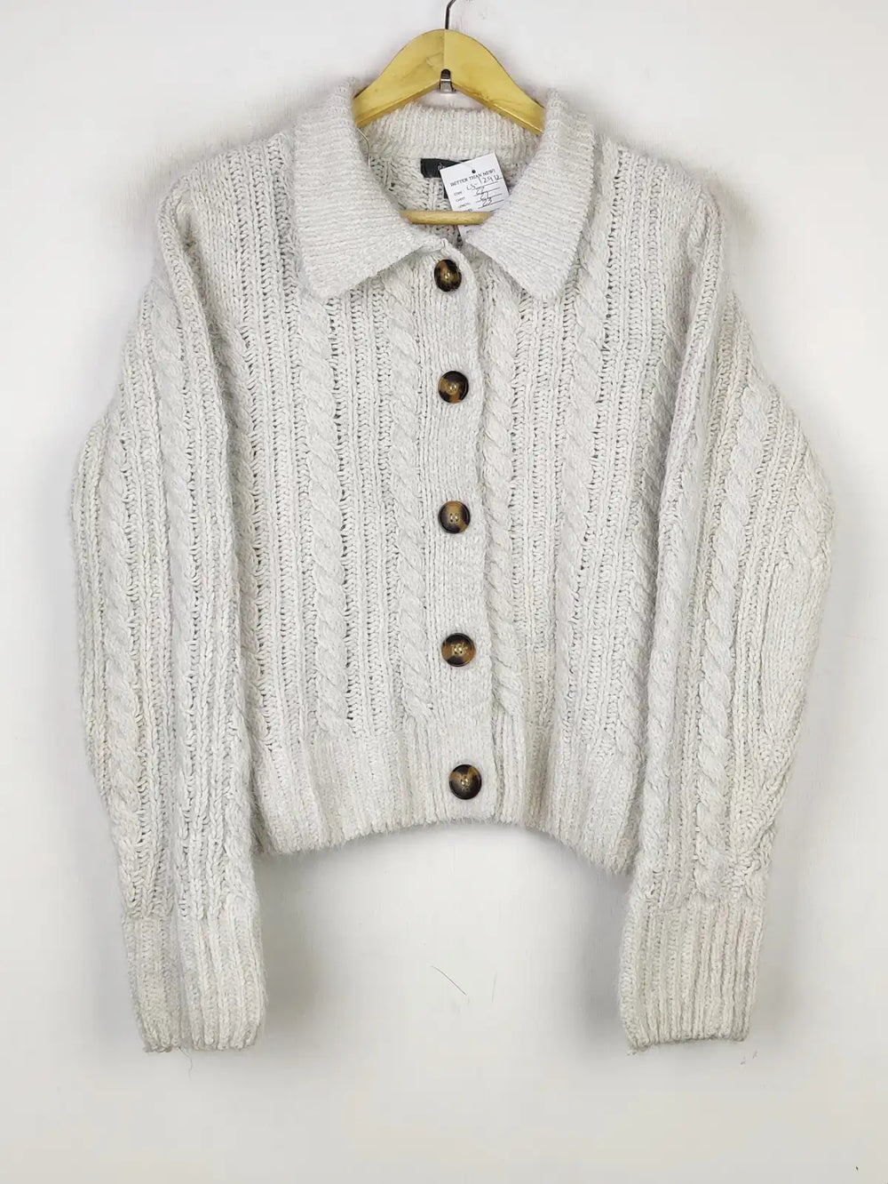 Buy online pre-used pre-loved 100% authentic & Original branded Primark (LS-12912) available in Pakistan. Top international brands avilable.
