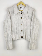 Buy online pre-used pre-loved 100% authentic & Original branded Primark (LS-12912) available in Pakistan. Top international brands avilable.