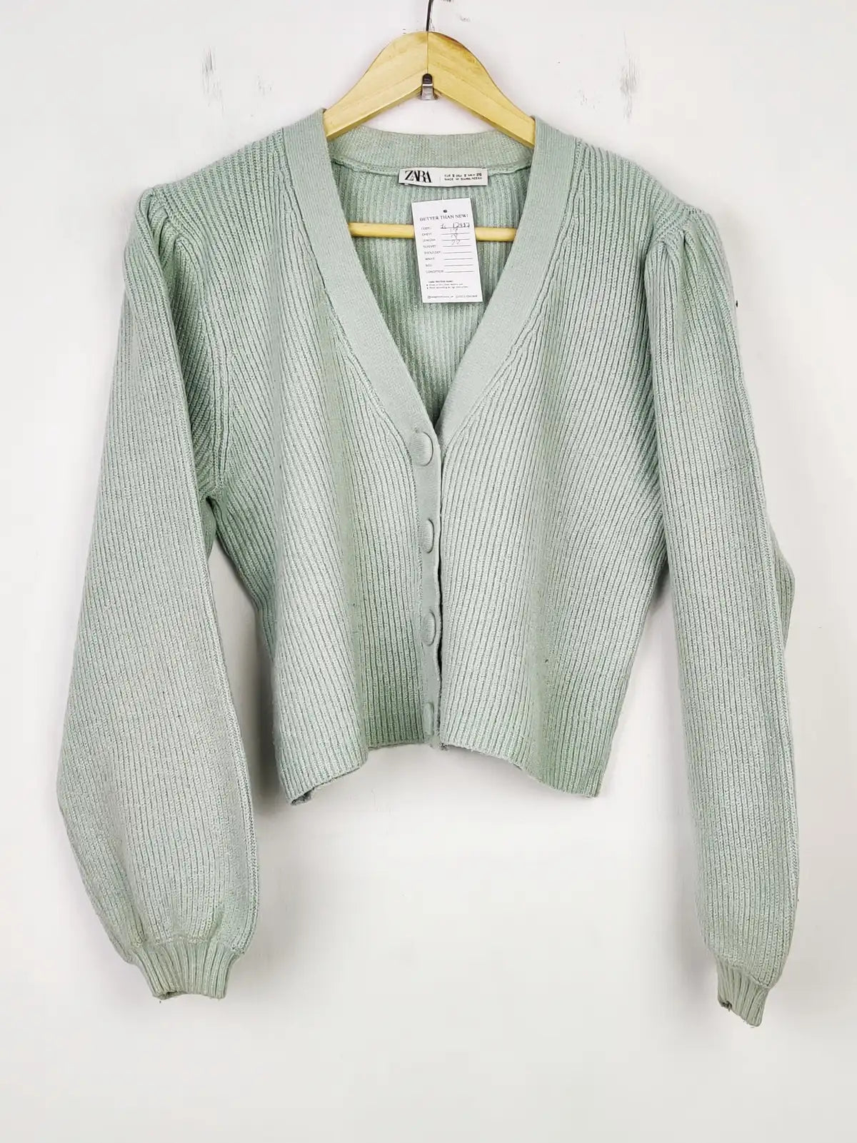 Buy online pre-used pre-loved 100% authentic & Original branded Zara (LS-12937) available in Pakistan. Top international brands avilable.