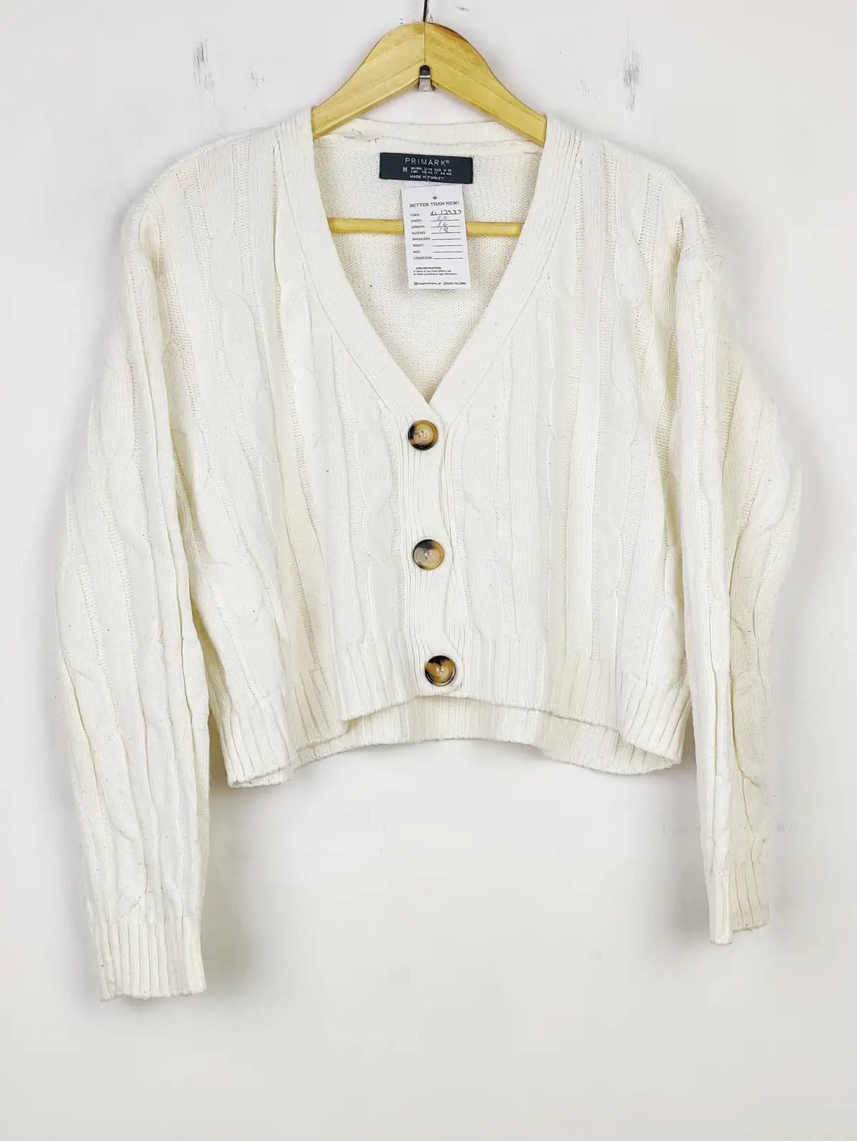 Buy online pre-used pre-loved 100% authentic & Original branded Primark (LS-12939) available in Pakistan. Top international brands avilable.