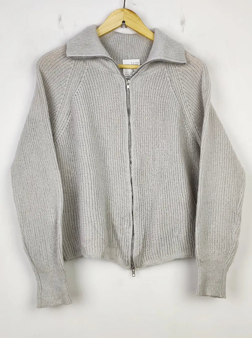 Buy online pre-used pre-loved 100% authentic & Original branded Shein (LS-12948) available in Pakistan. Top international brands avilable.