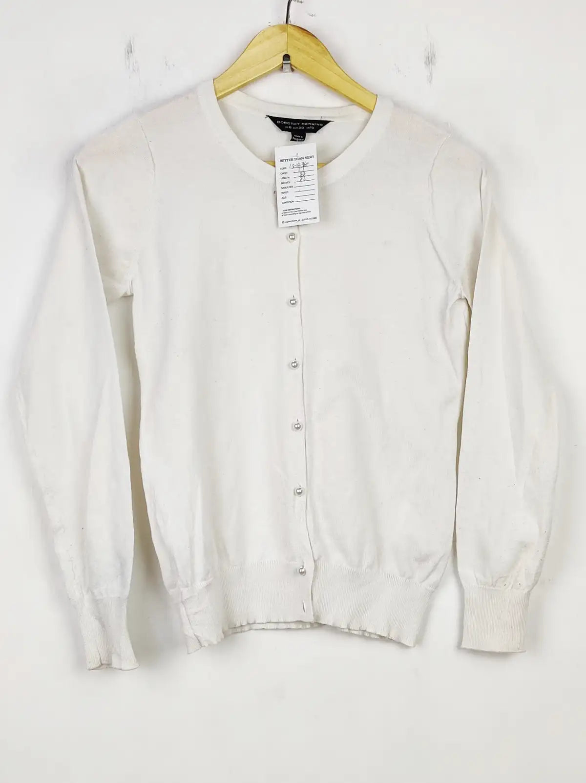 Buy online pre-used pre-loved 100% authentic & Original branded Dorothy Perkins (LS-12960) available in Pakistan. Top international brands avilable.