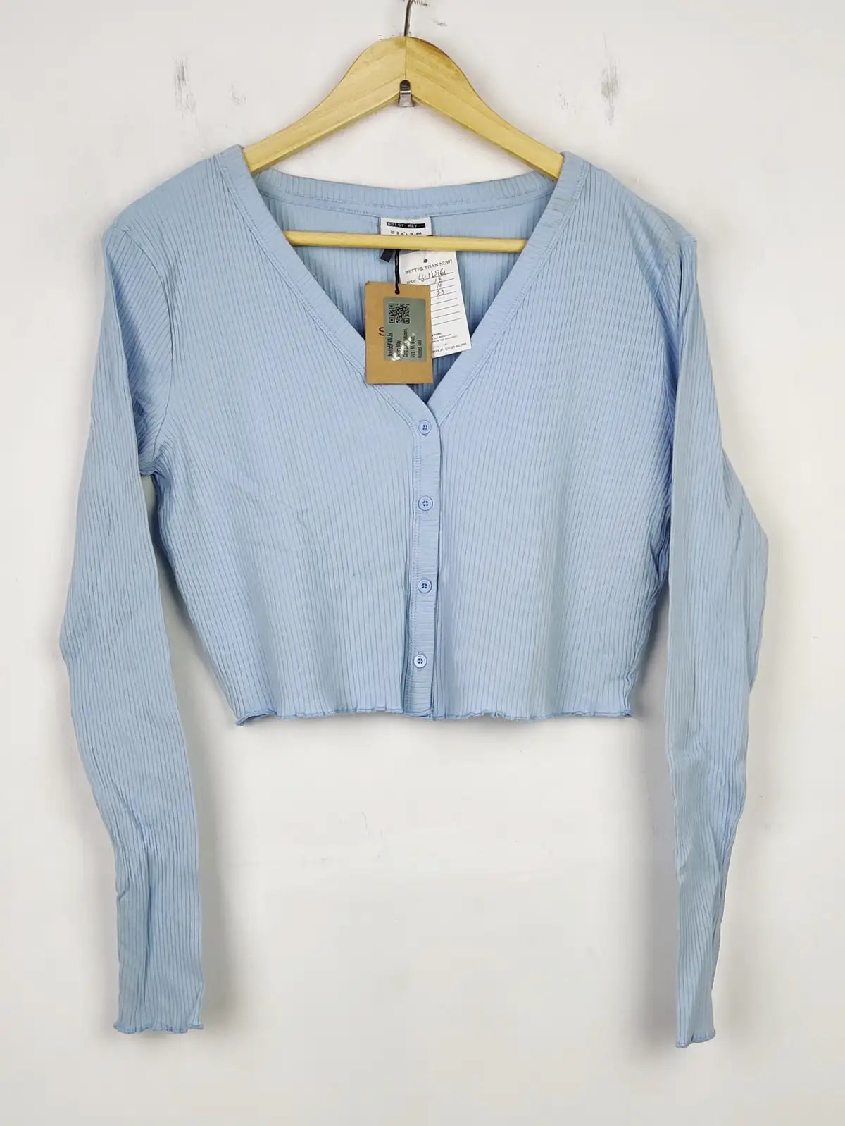 Buy online pre-used pre-loved 100% authentic & Original branded Noisy May (LS-12961) available in Pakistan. Top international brands avilable.