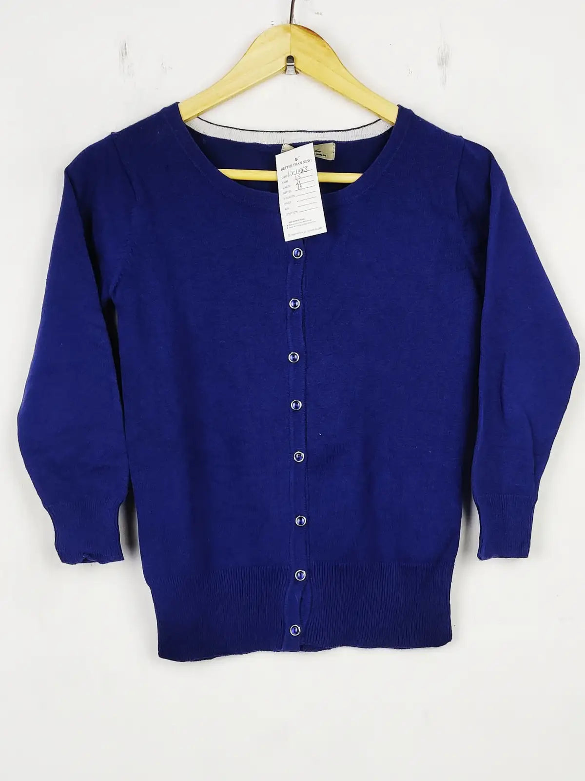 Buy online pre-used pre-loved 100% authentic & Original branded Atmosphere (LS-12963) available in Pakistan. Top international brands avilable.